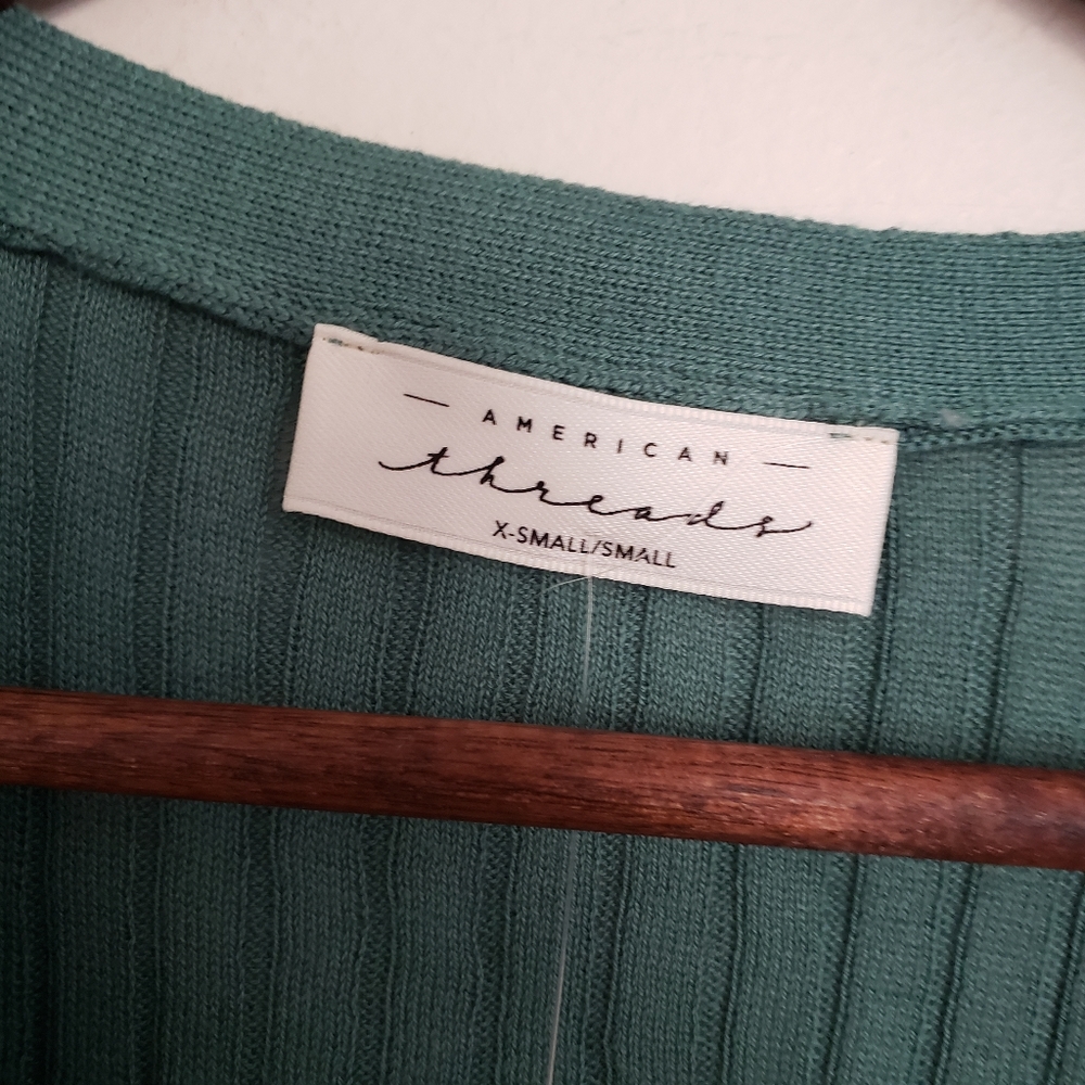 American Threads Teal Ribbed Button-Front Crop Top - Picture 7 of 8